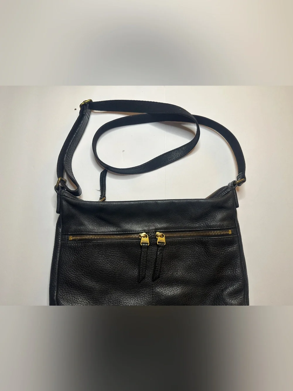 Vintage Fossil Black Leather Gold Detail Crossbody Bag